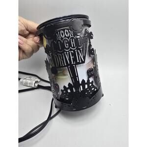 Scentsy Disney Drive-In Electric Light Warmer RETIRED Mickey Mouse